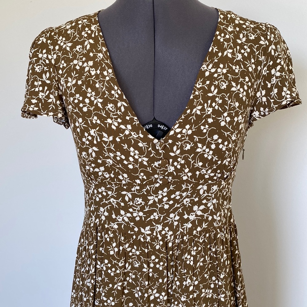 Versatile midi dress
